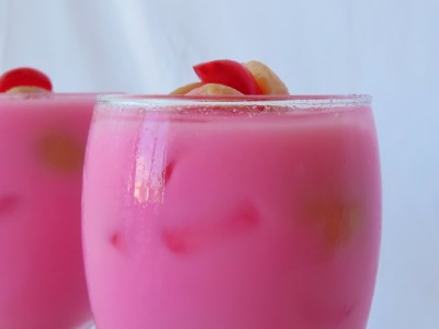 SOCOLIC'S ROSE BANDUNG SODA LYCHEE